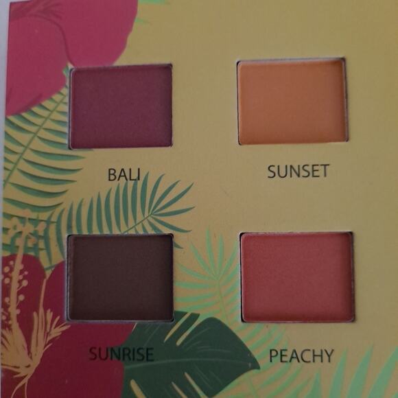 Summer Vibes Eyeshadow Palette with Mirror New - Picture 5 of 7